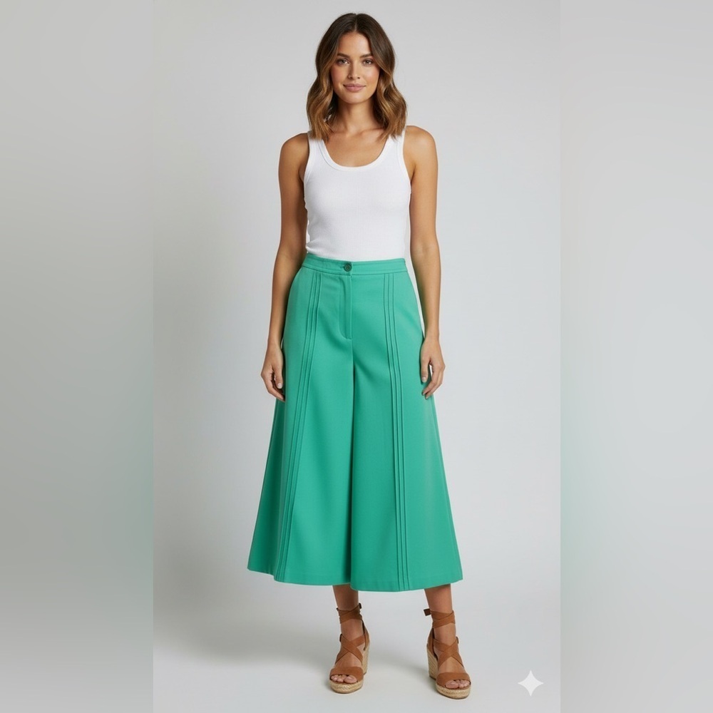 Vintage women's 80s high-waisted green gauchos culottes xs